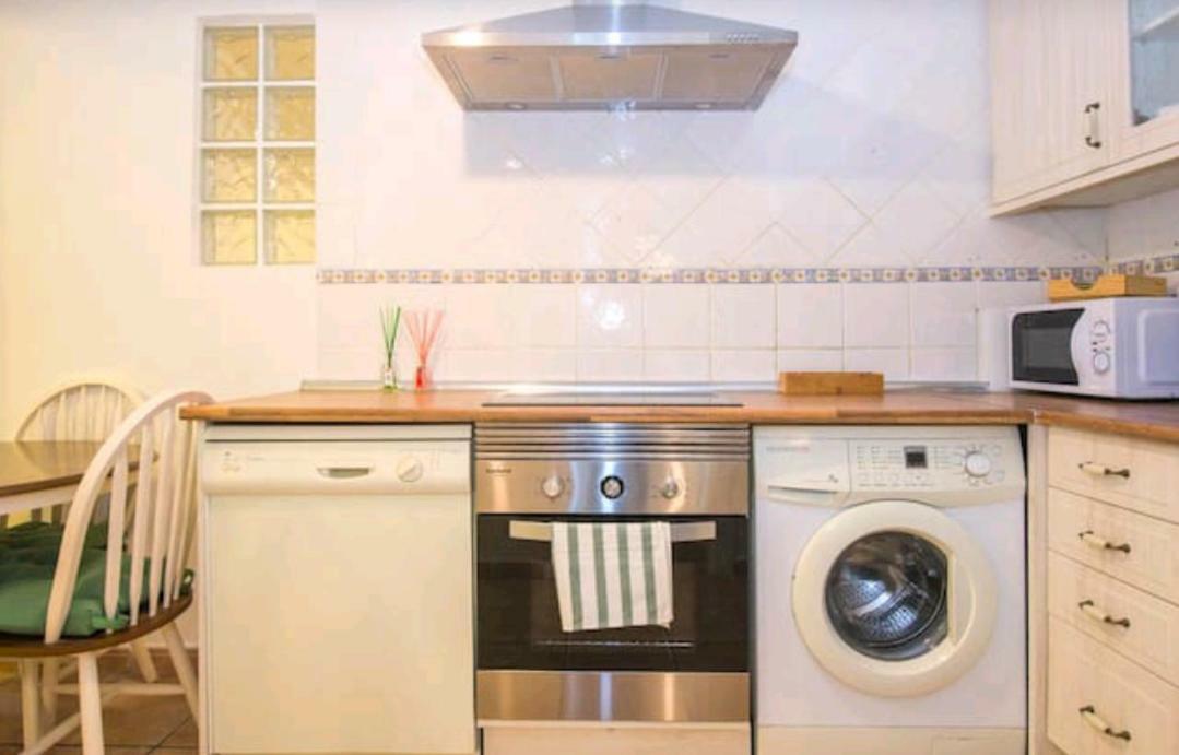 Apartamento Alfileritos XX Apartment Toledo Ngoại thất bức ảnh